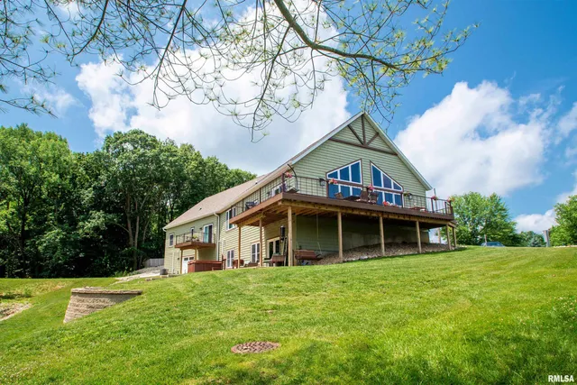 $1,100,000 | 478 Greenfield Court, Dahinda, IL 61428