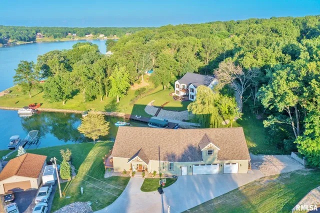 $1,100,000 | 478 Greenfield Court, Dahinda, IL 61428