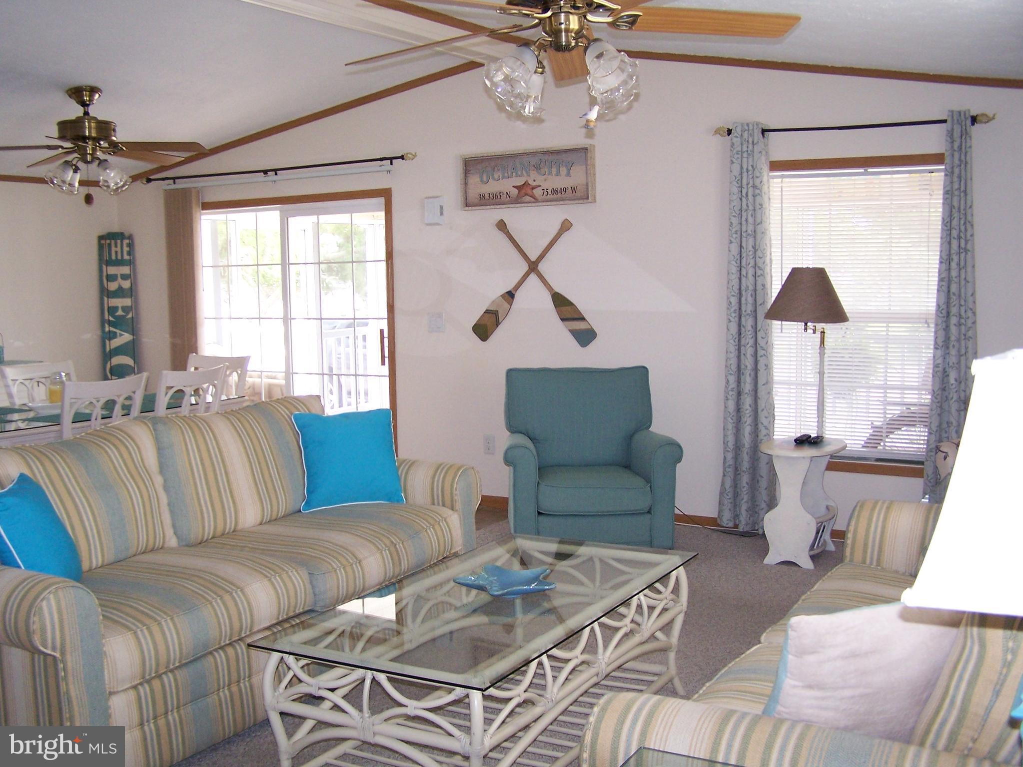 120 Clamshell Road Ocean City, MD 21842 - Photo 13 of 47 Living Room