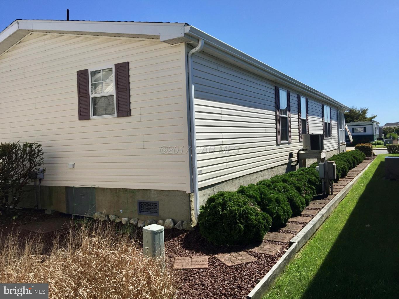 120 Clamshell Road Ocean City, MD 21842 - Photo 6 of 47 Maintenance Free Exterior