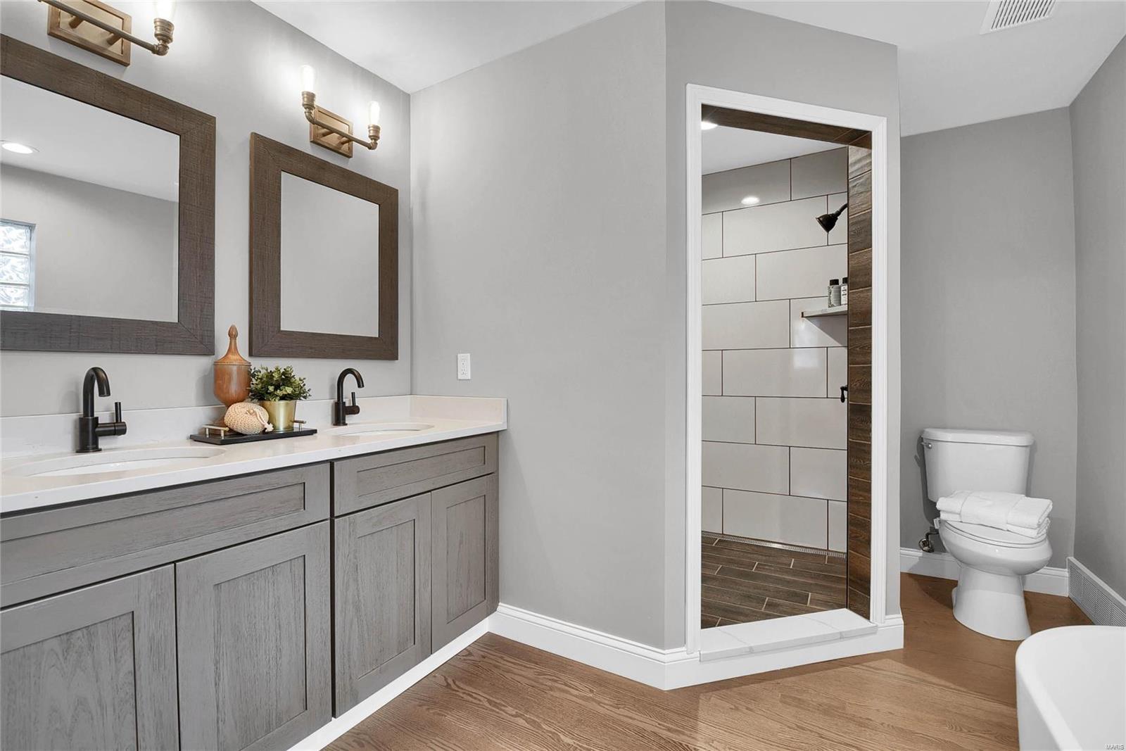 6801 Weber Road St. Louis, MO 63123 - Photo 13 of 28 Gallery Image 13