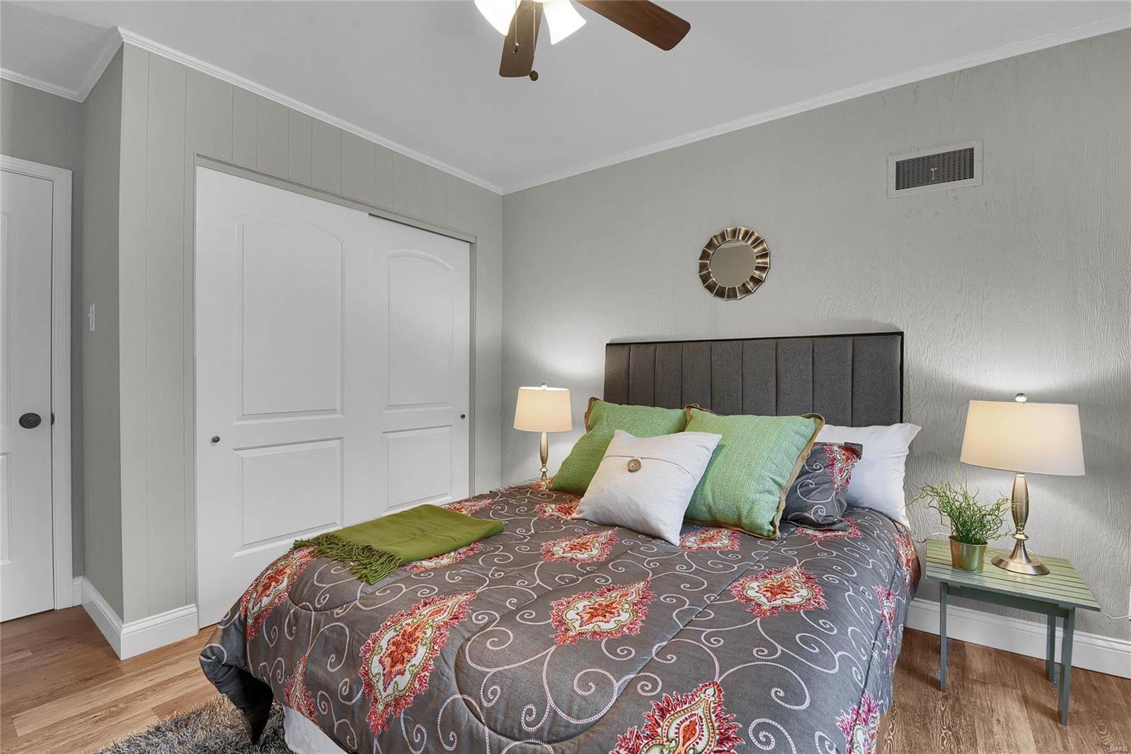 6801 Weber Road St. Louis, MO 63123 - Photo 19 of 28 Gallery Image 19