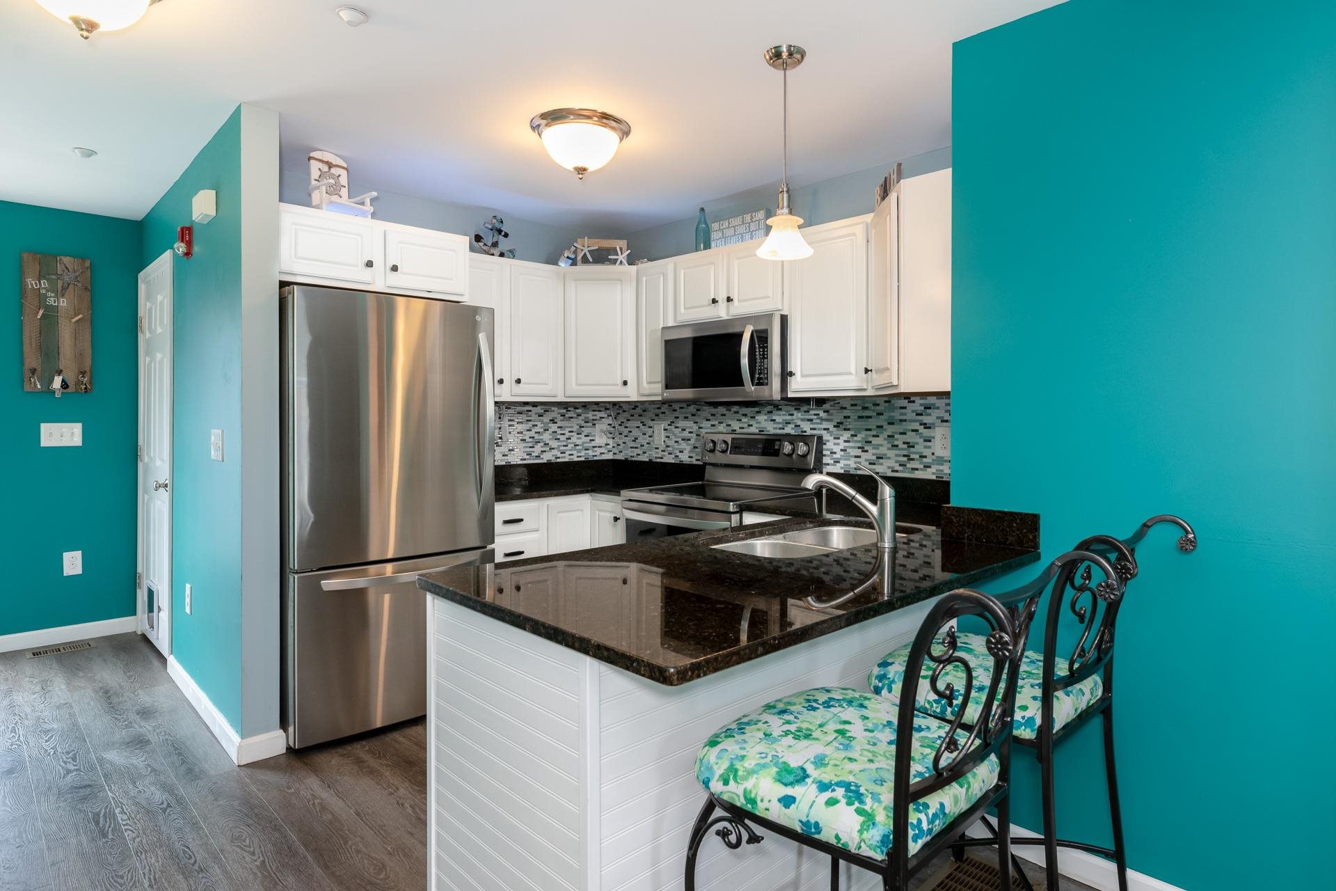 101 Shane Way, Unit 3 Laconia, NH 03246 - Photo 7 of 40