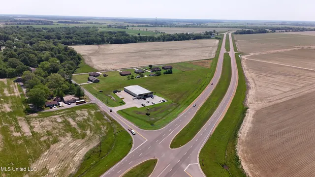 $95,500 | 61 Hwy Merigold Ms 38759, Merigold, MS 38759