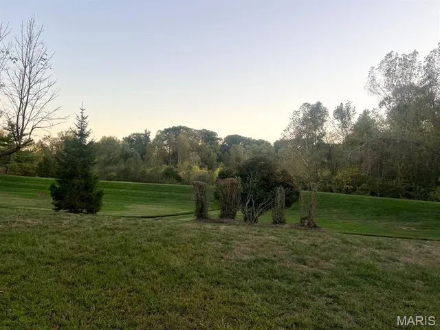 $776,000 | 13232 Dartagnan Court, Creve Coeur, MO 63141