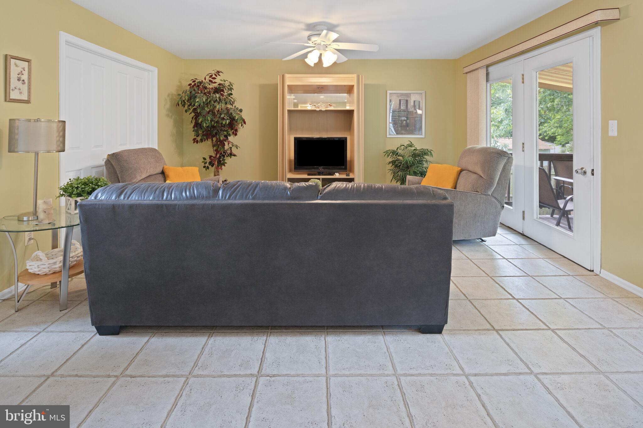 219 Compass Road Manahawkin, NJ 08050 - Photo 14 of 64