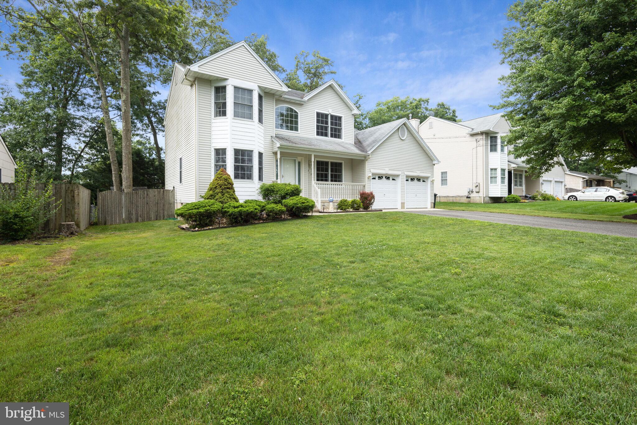 219 Compass Road Manahawkin, NJ 08050 - Photo 3 of 64