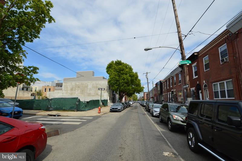 1723 Tasker Street Philadelphia, PA 19145 - Photo 2 of 9 Gallery Image 2