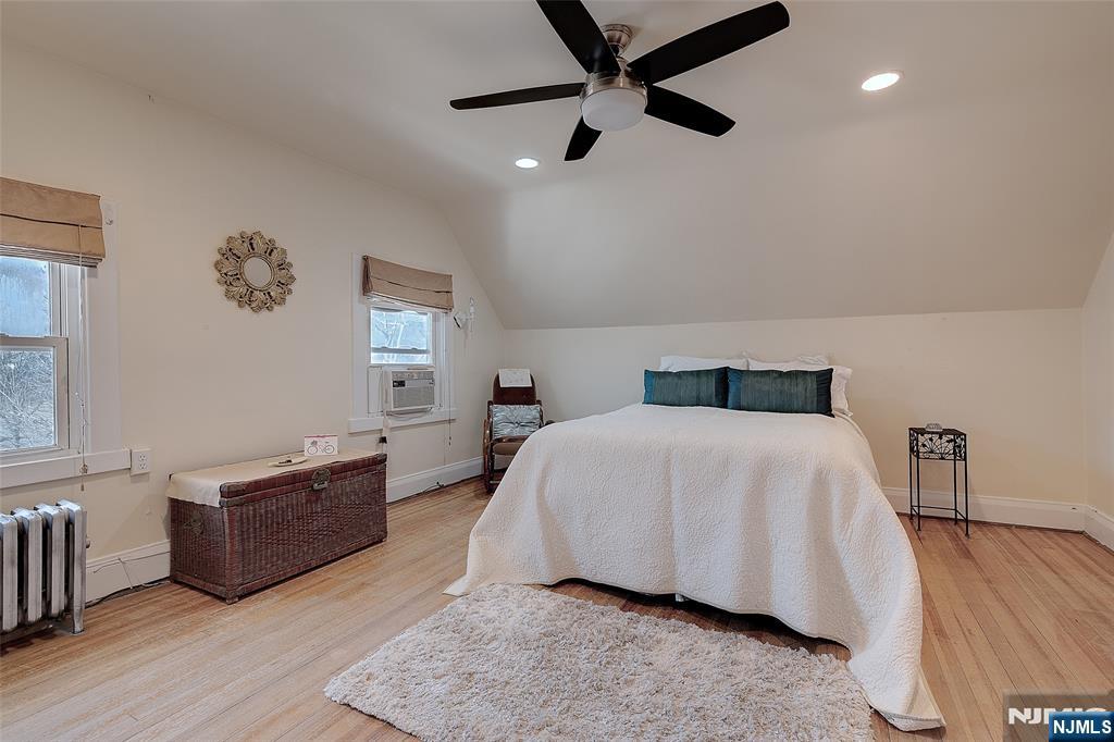 28 Godfrey Road Montclair, NJ 07043 - Photo 13 of 17