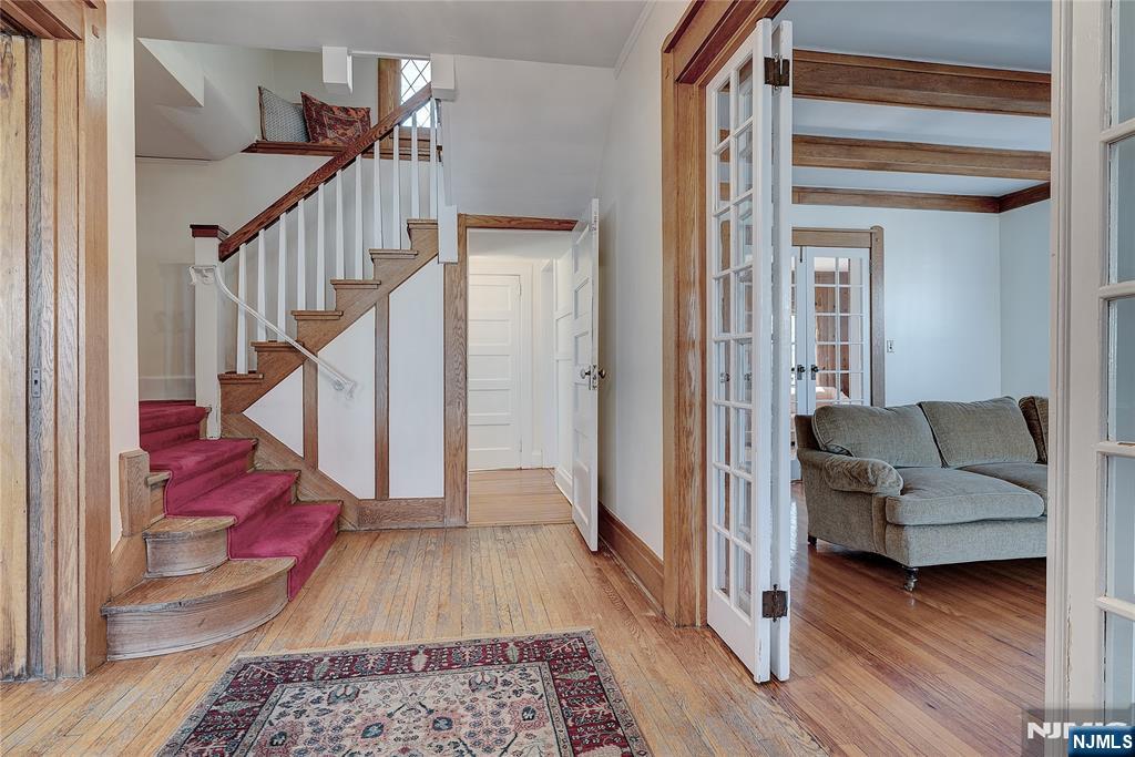 28 Godfrey Road Montclair, NJ 07043 - Photo 2 of 17