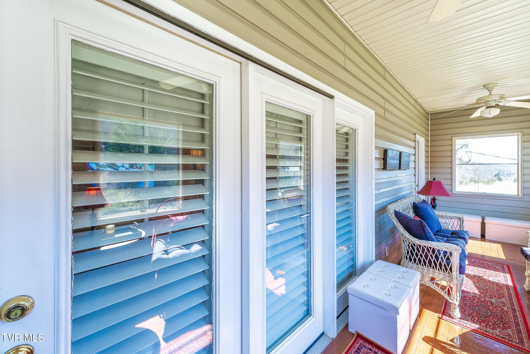 1091 Haynes Valley Road Gate City, VA 24251 - Photo 45 of 84 sunroom