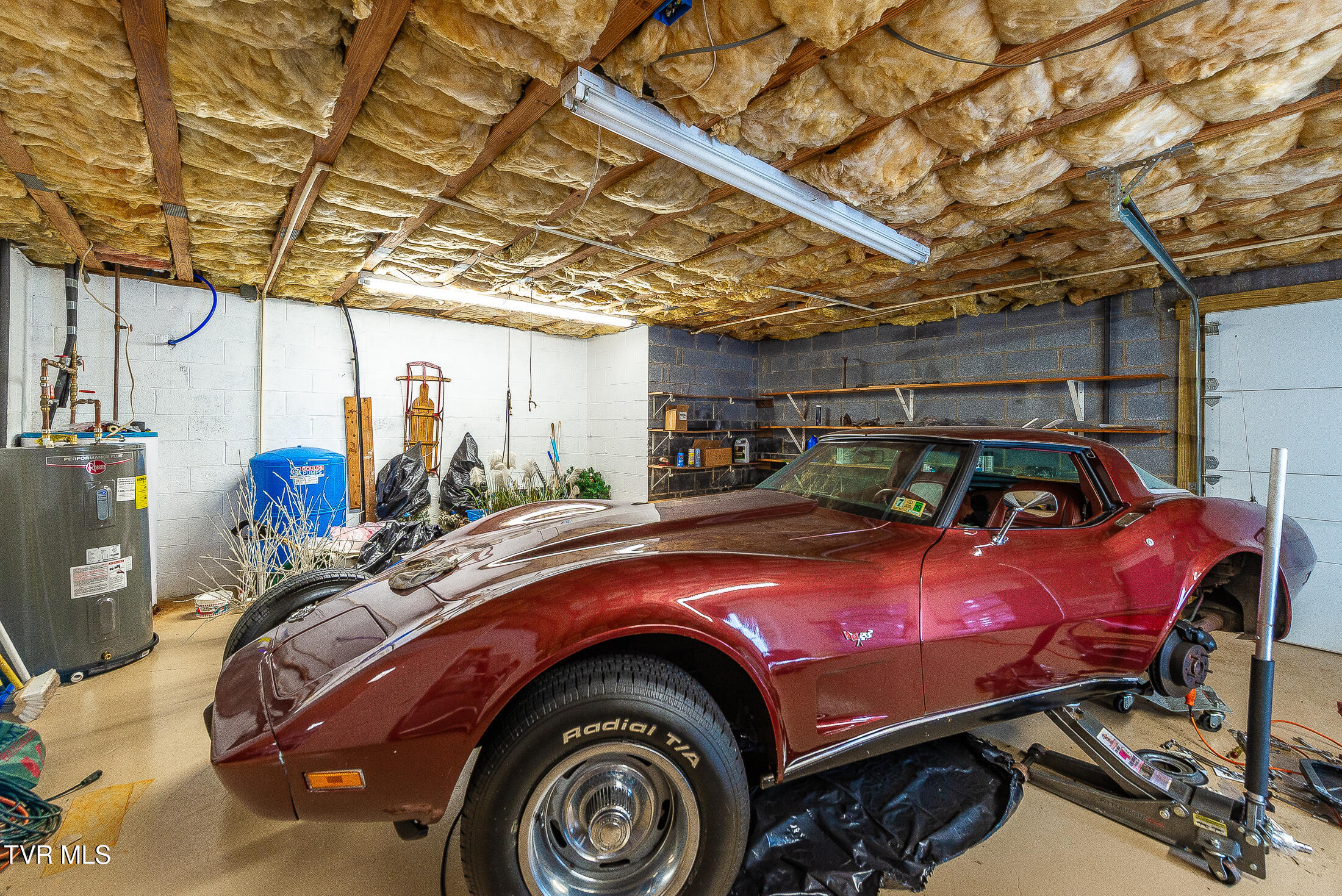 1091 Haynes Valley Road Gate City, VA 24251 - Photo 76 of 84 lower level garage