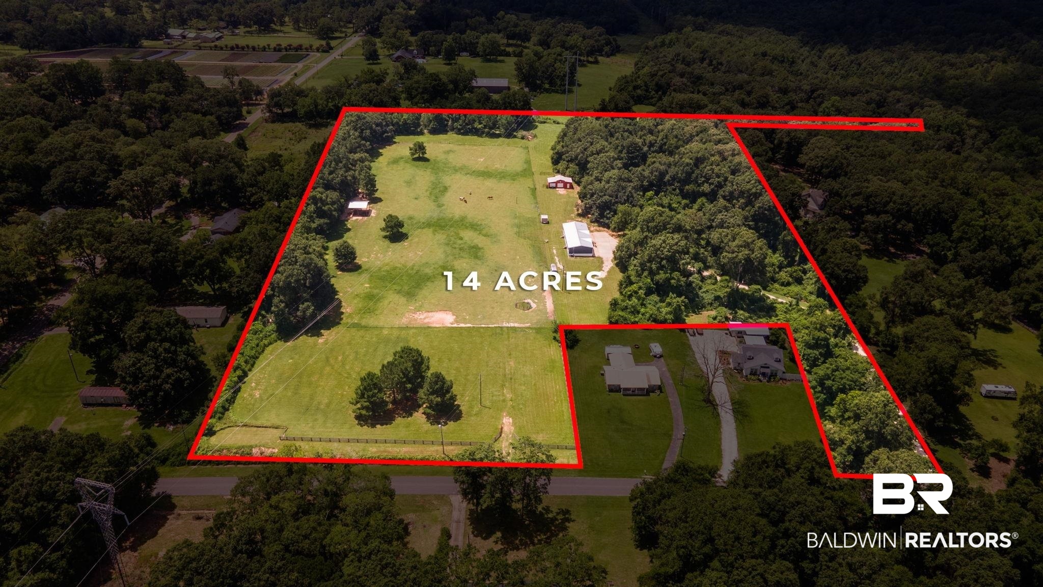 Aerial overview of property's location with a forest and property boundaries highlighted