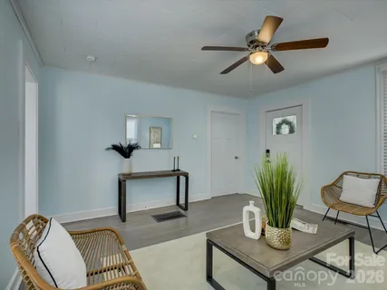 $284,900 | 212 Lee Street, Rock Hill, SC 29730