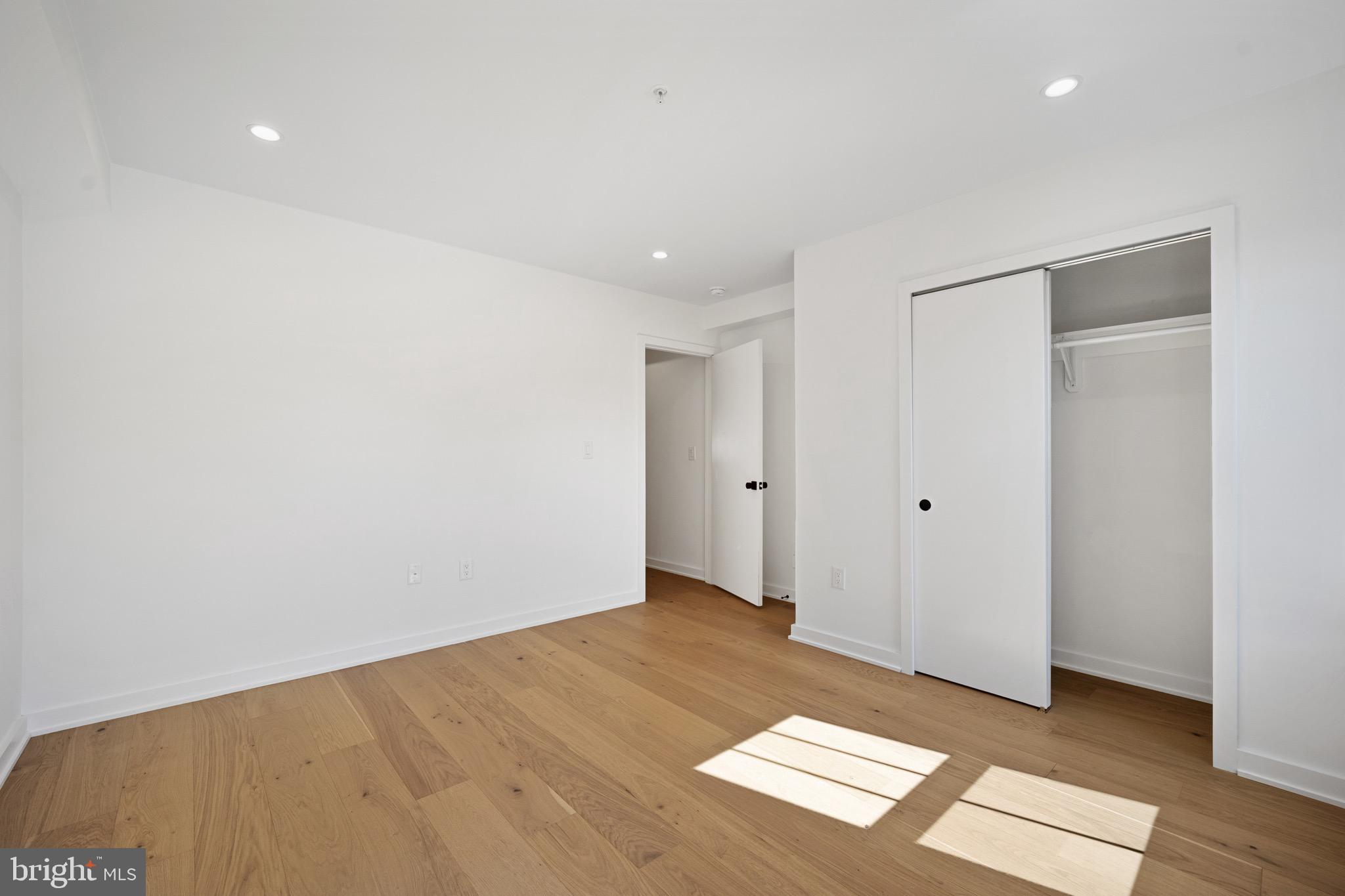 761 South Cleveland Street Philadelphia, PA 19146 - Photo 23 of 48
