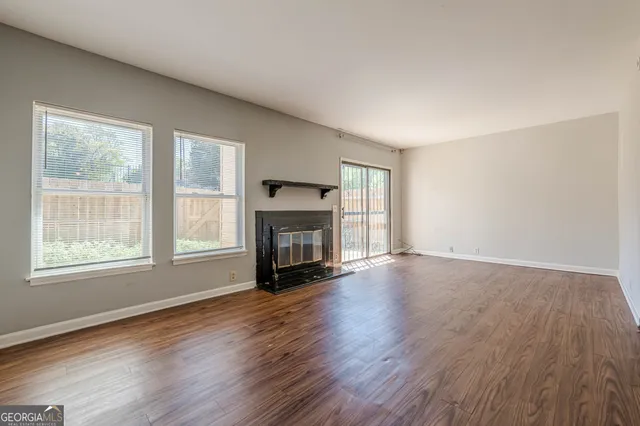 $1,375 | 2016 Oak Park Lane, Decatur, GA 30032