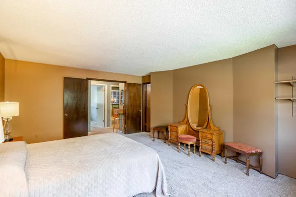 $349,900 | 12515 North Fairwood Drive, Unit 15, Spokane, WA 99218
