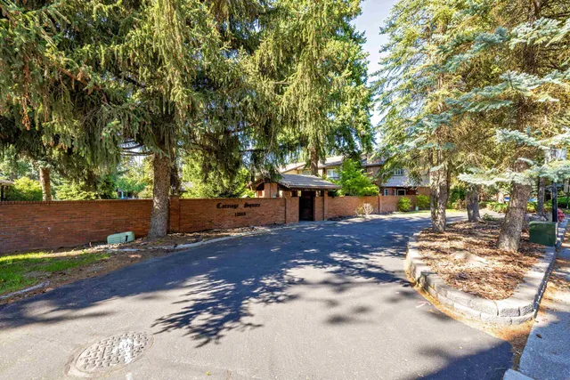 $395,000 | 12515 North Fairwood Drive, Unit 15, Spokane, WA 99218