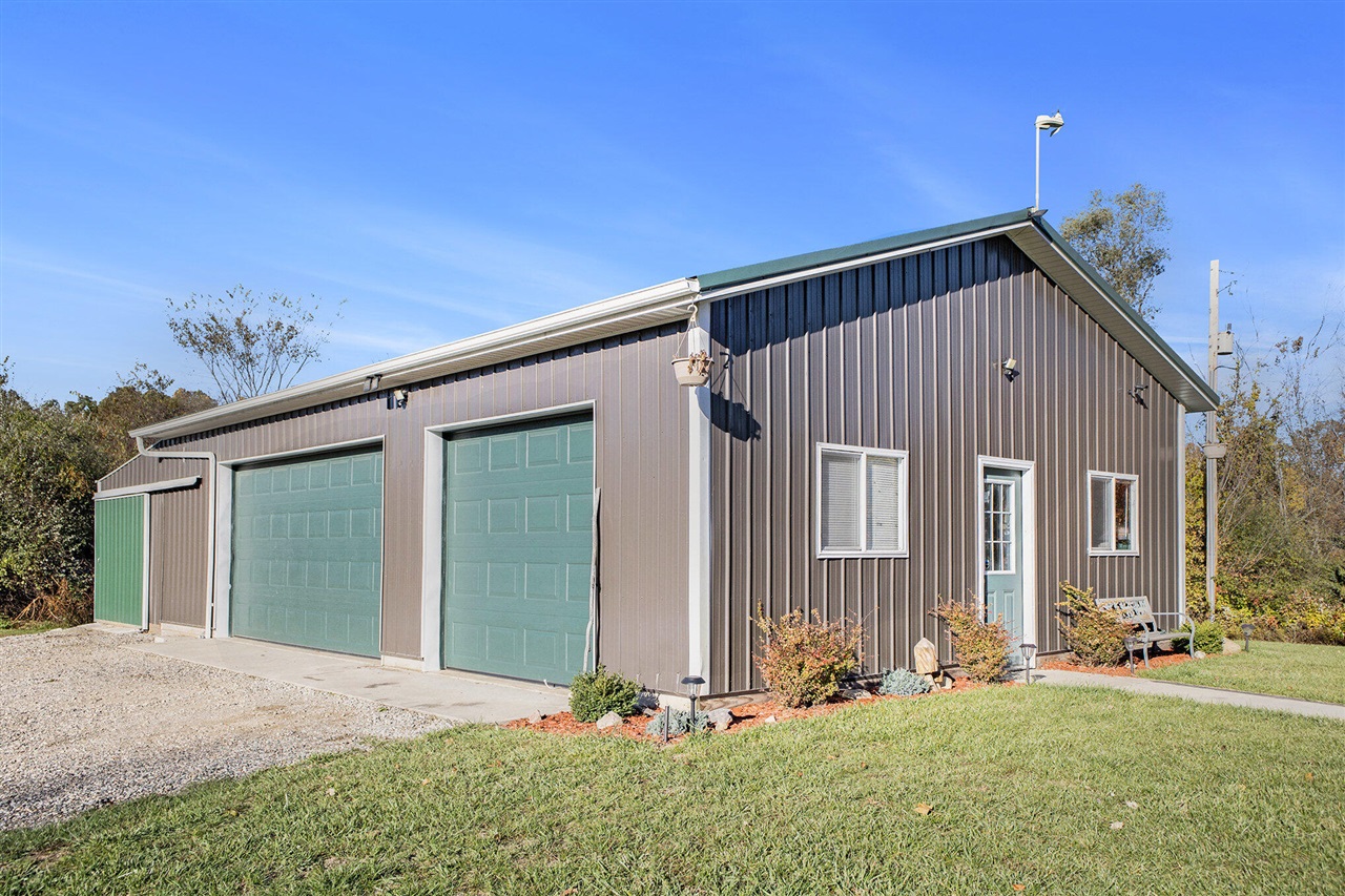 15303 Seymour Road Grass Lake, MI 49240 - Photo 32 of 98