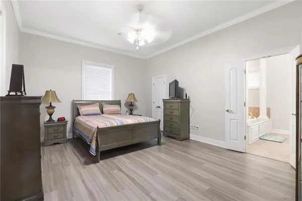 $745,000 | 5450 Barataria Boulevard, Marrero, LA 70072