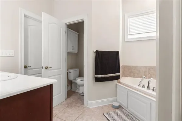 $745,000 | 5450 Barataria Boulevard, Marrero, LA 70072