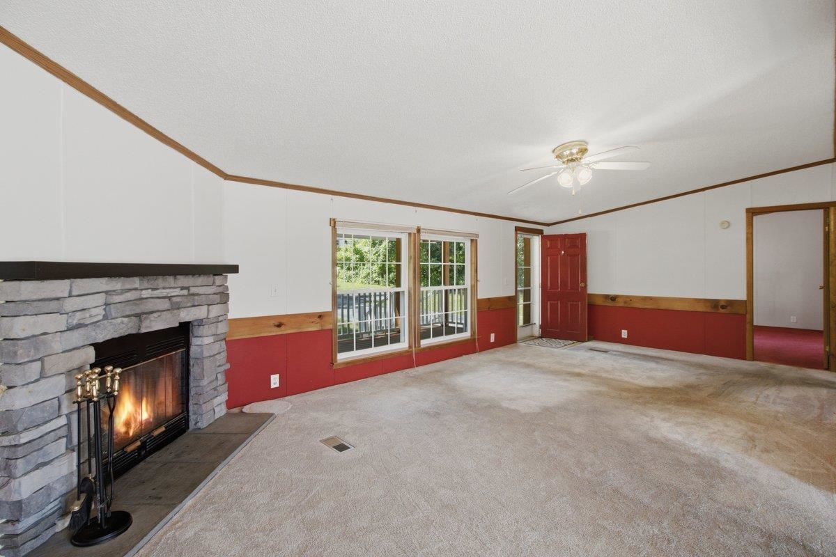 549 Houran Road Bennington, VT 05201 - Photo 6 of 36