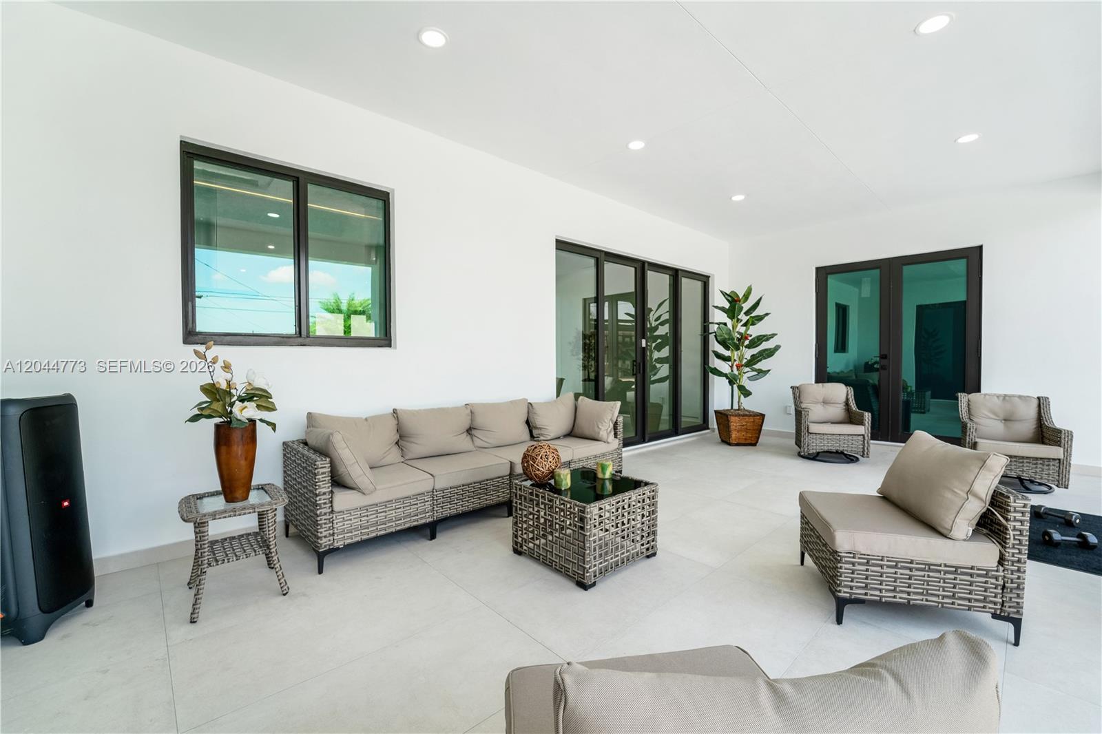 9630 Southwest 10th Terrace Miami, FL 33174 - Photo 67 of 82