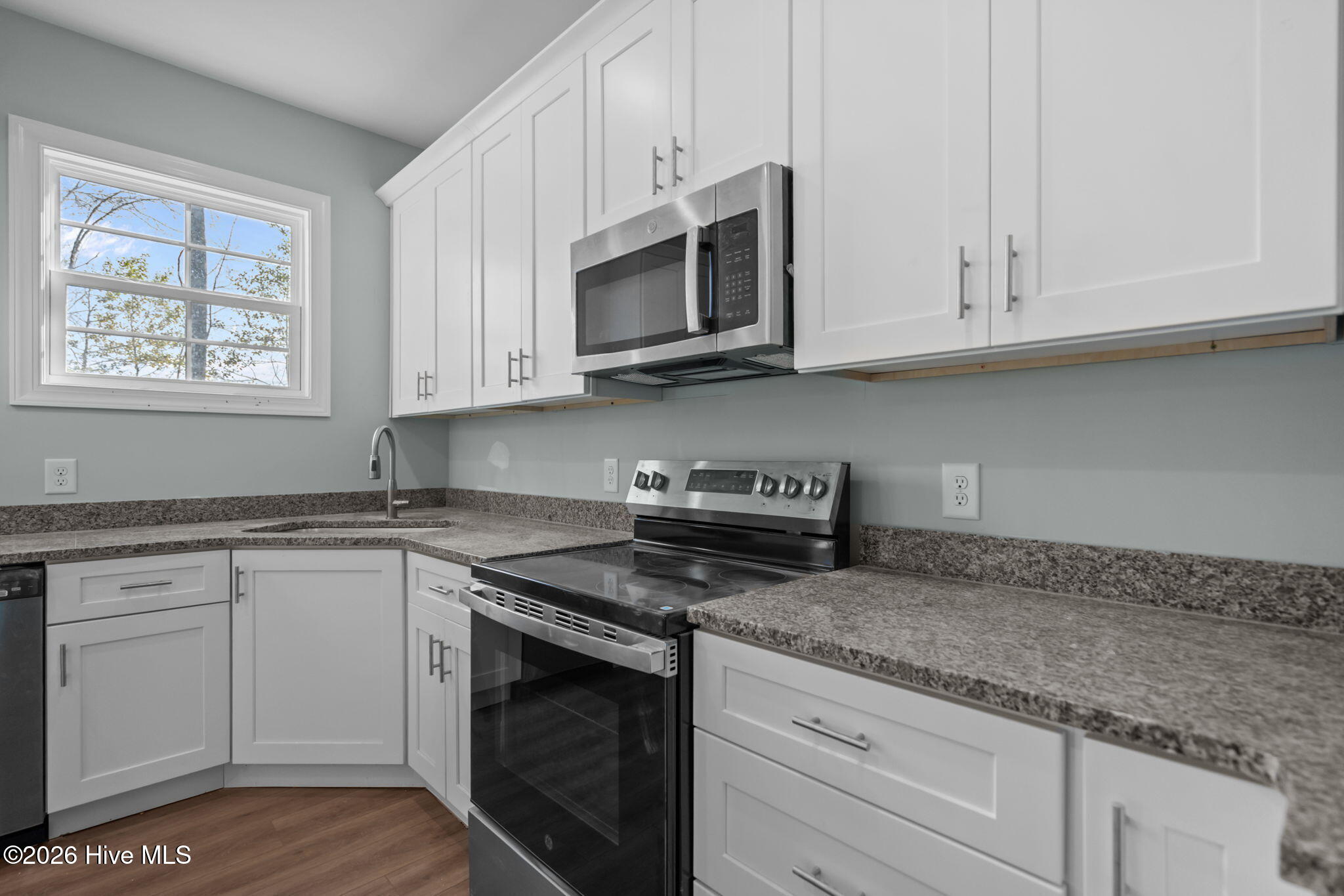 7206 Sloop Lane Southeast Leland, NC 28451 - Photo 4 of 10 14-web-or-mls-DSC07260