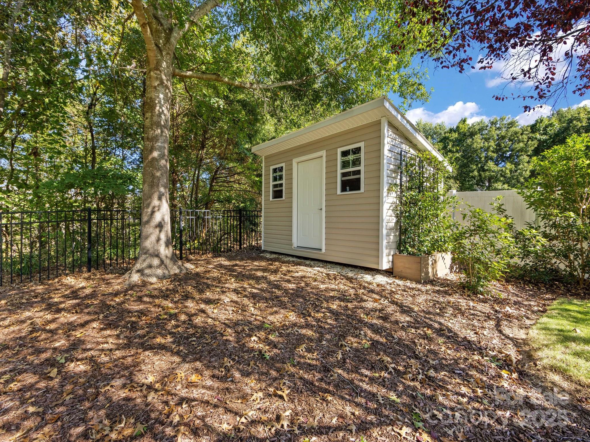 224 Clear Spring Court Fort Mill, SC 29708 - Photo 42 of 47 Gallery Image 42