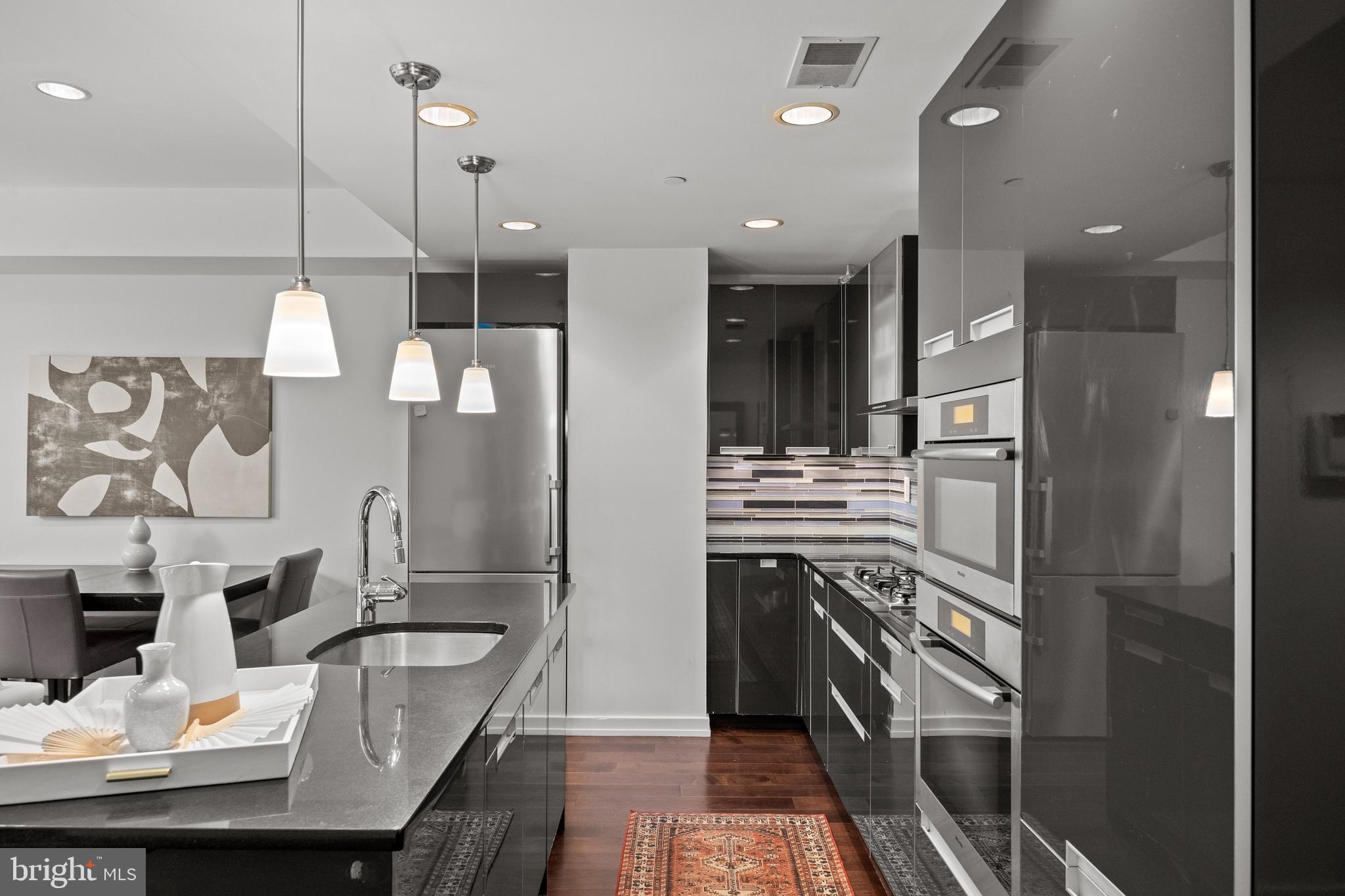 122 New Street, Unit 2C Philadelphia, PA 19106 - Photo 11 of 23