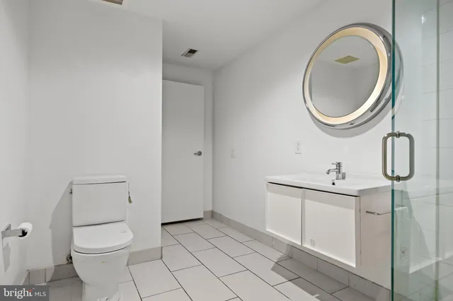 $615,000 | 122 New Street, Unit 2C, Philadelphia, PA 19106