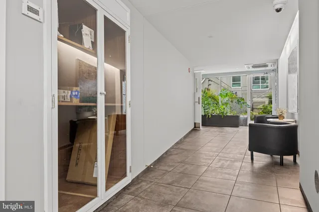 $615,000 | 122 New Street, Unit 2C, Philadelphia, PA 19106