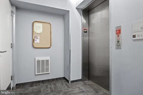 $615,000 | 122 New Street, Unit 2C, Philadelphia, PA 19106