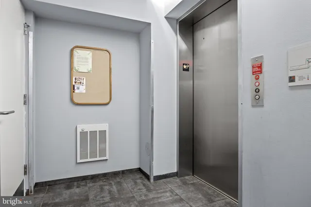 $615,000 | 122 New Street, Unit 2C, Philadelphia, PA 19106