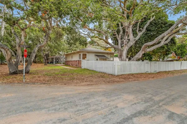 $2,595,000 | 25905 Junipero Avenue, Carmel, CA 93923