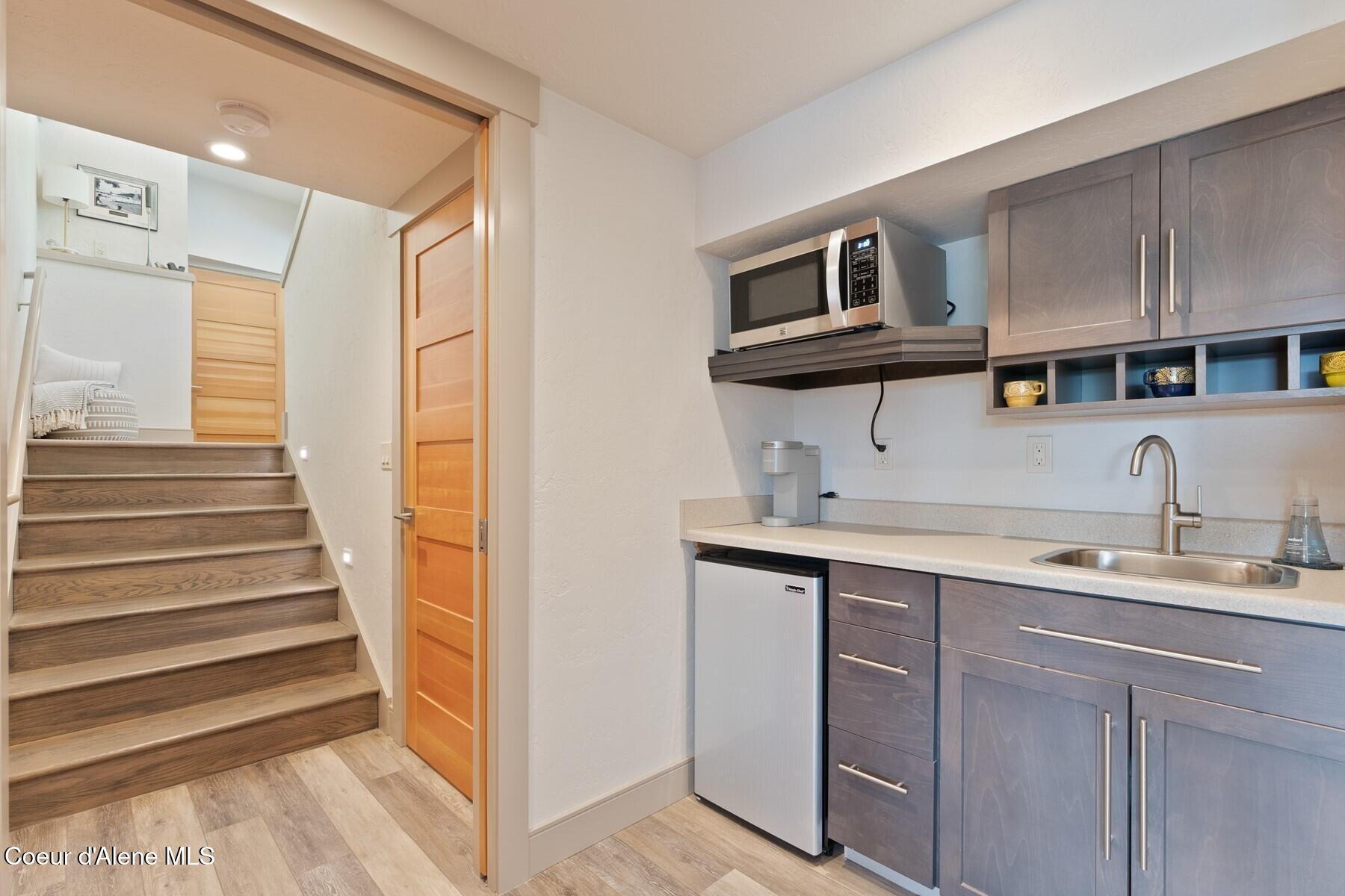 2406-1 South Silver Beach Road Coeur D'Alene, ID 83814 - Photo 21 of 44 Lower level Kitchenette