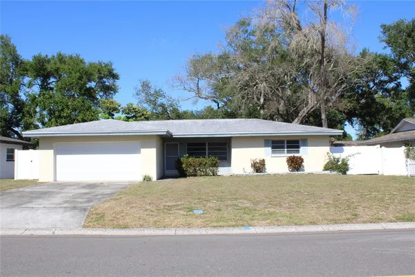 $2,700 | 1523 South Fredrica Avenue, Clearwater, FL 33756