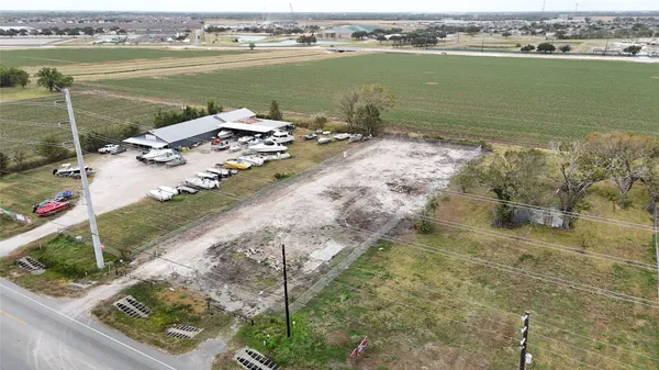 $5,000 | 3634 Highway 36, Rosenberg, TX 77471