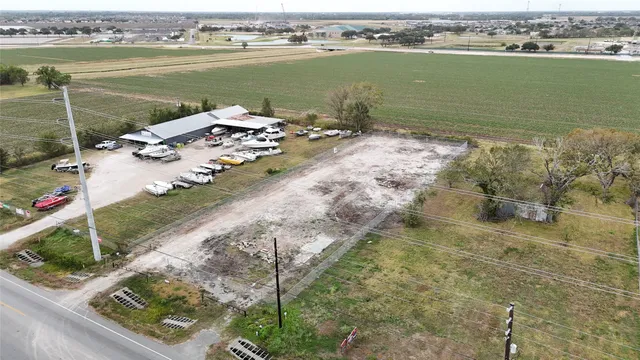 $5,000 | 3634 Highway 36, Rosenberg, TX 77471