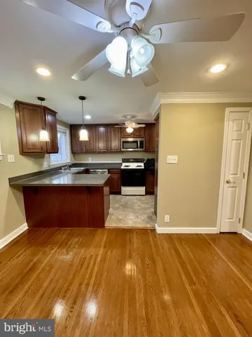 $2,600 | 119 East 11th Avenue, Conshohocken, PA 19428