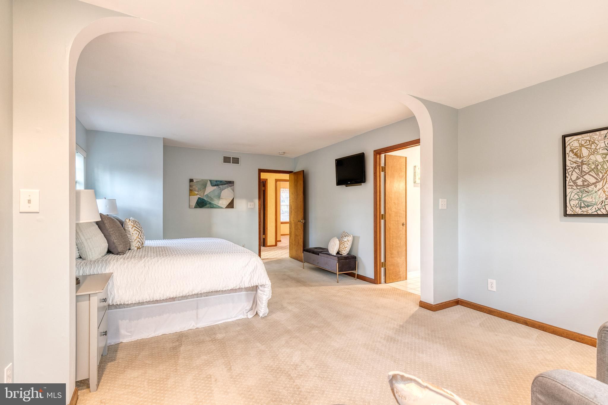 1126 Dulaney Gate Circle Cockeysville, MD 21030 - Photo 21 of 66