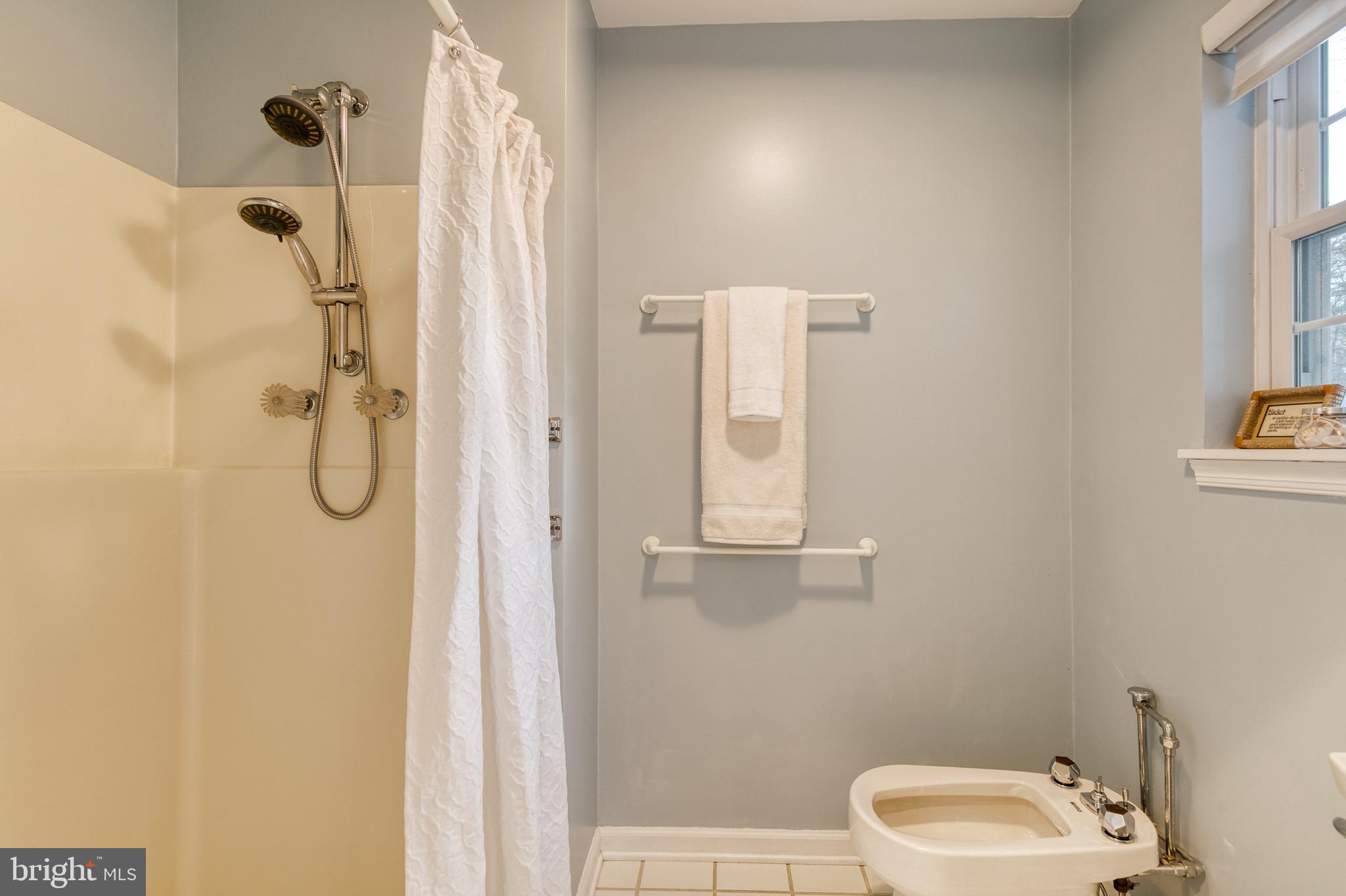 1126 Dulaney Gate Circle Cockeysville, MD 21030 - Photo 25 of 66