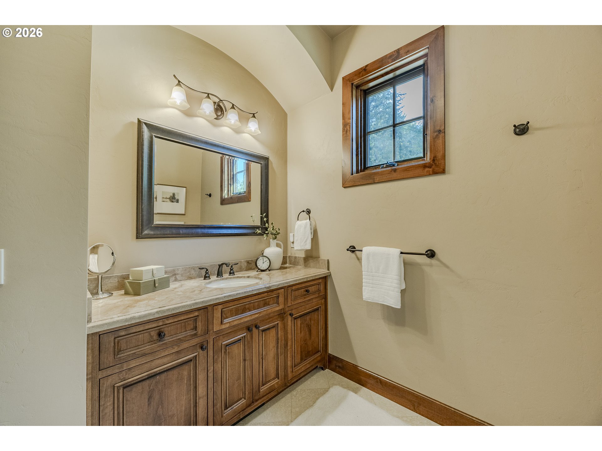 27520 Erickson Road Eugene, OR 97402 - Photo 17 of 48