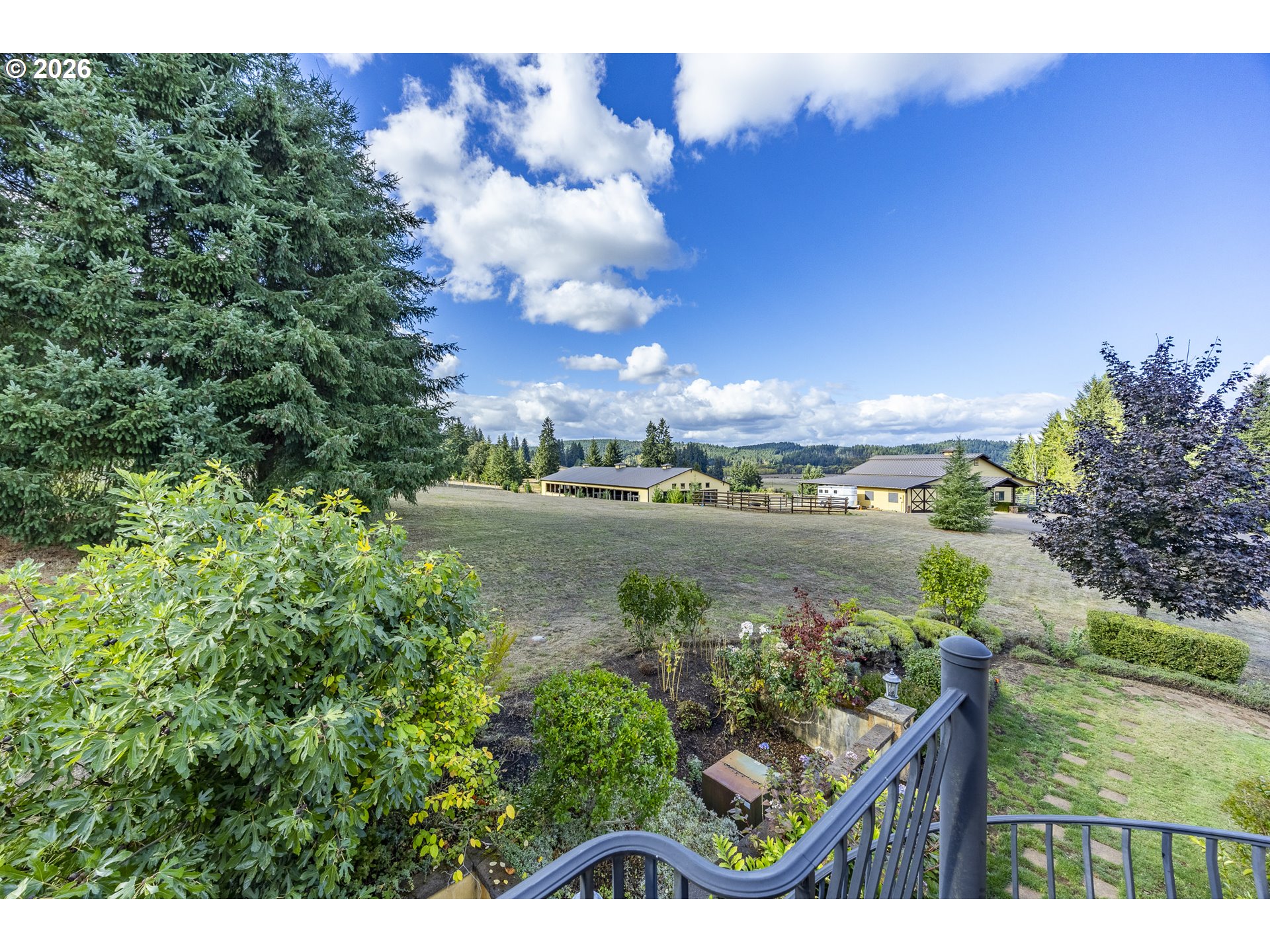 27520 Erickson Road Eugene, OR 97402 - Photo 32 of 48
