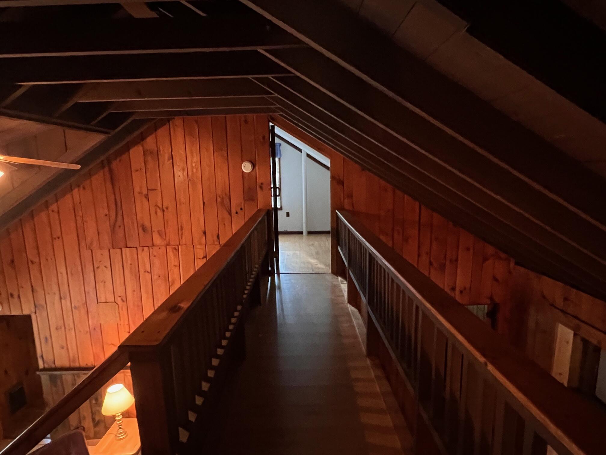 8 Memory Lane Oxford, ME 04270 - Photo 18 of 36 Cat walk