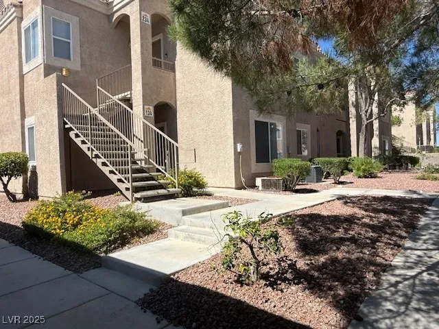 $1,500 | 9470 Peace Way, Unit 134, Las Vegas, NV 89147