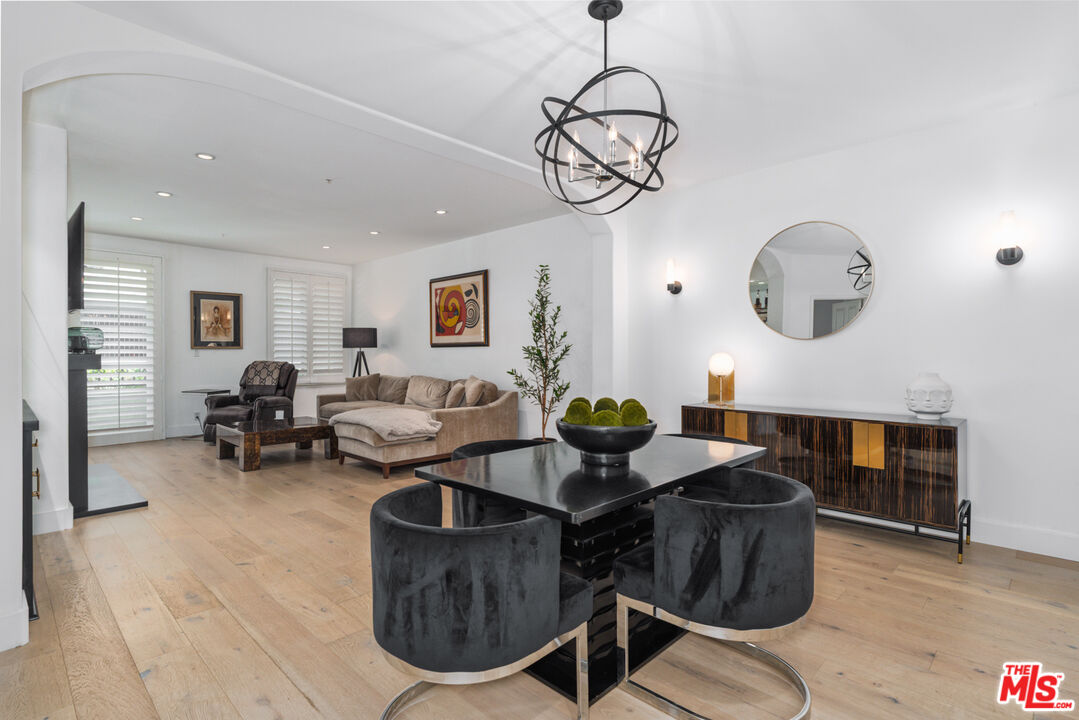 11740 Sunset Boulevard, Unit 14 Los Angeles, CA 90049 - Photo 20 of 44