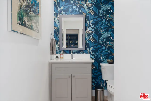 $1,349,000 | 11740 Sunset Boulevard, Unit 14, Los Angeles, CA 90049