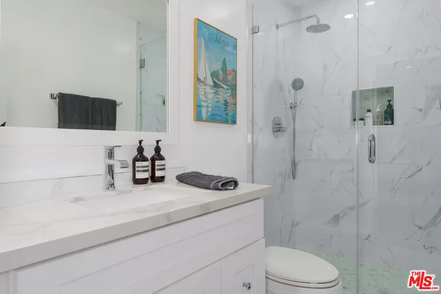 $1,349,000 | 11740 Sunset Boulevard, Unit 14, Los Angeles, CA 90049