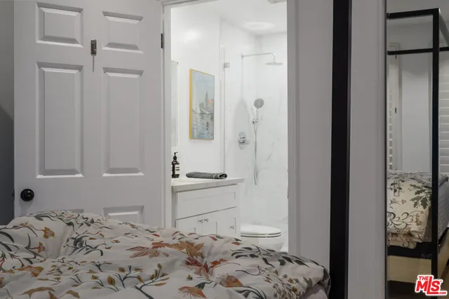 $1,349,000 | 11740 Sunset Boulevard, Unit 14, Los Angeles, CA 90049